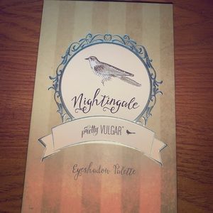 Eyeshadow palette